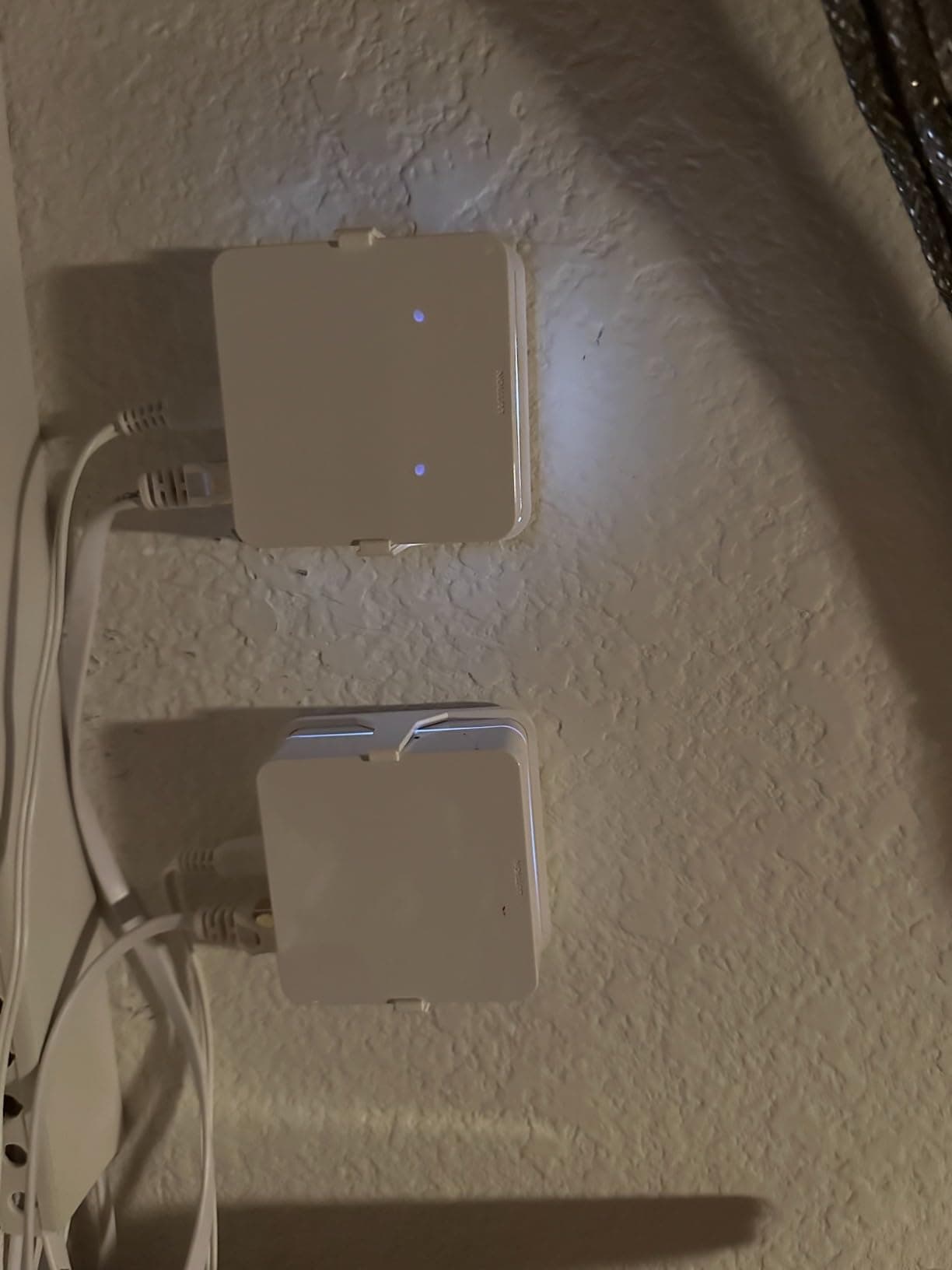 Lutron Caseta Smart Bridge (L-BDG2-WH, non-Pro)