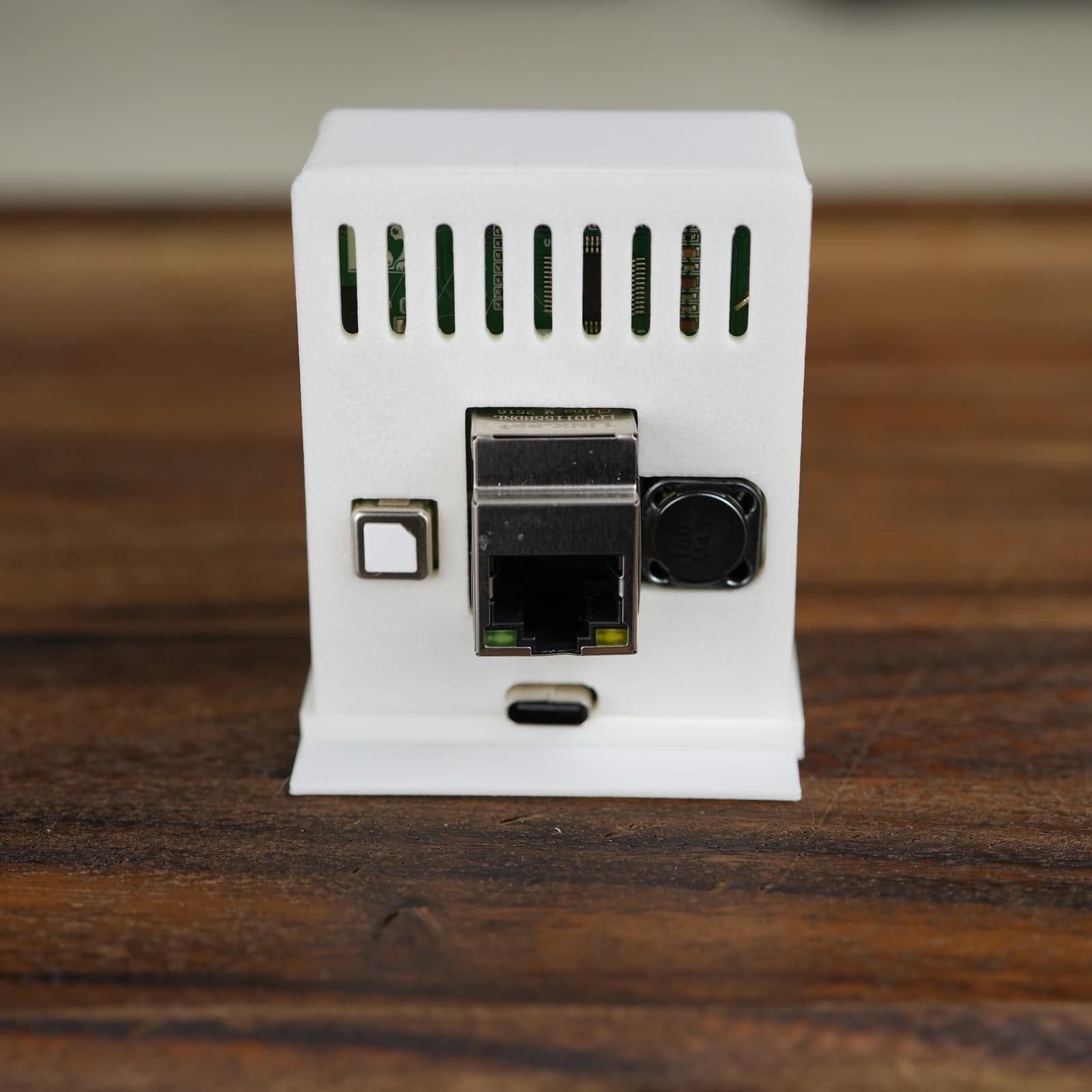 Apollo Automation R PRO-1 PoE Dual mmWave Multisensor